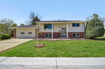 4555 65th Ave, Arvada, CO 80003