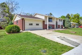 4555 65th Ave, Arvada, CO 80003