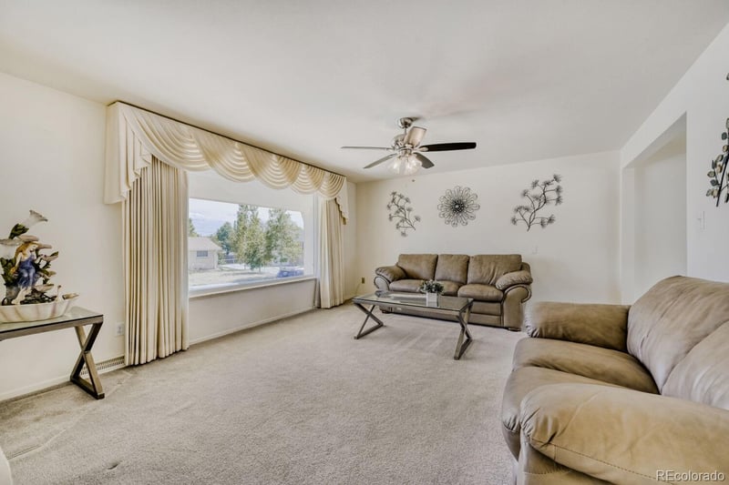 4555 65th Ave, Arvada, CO 80003