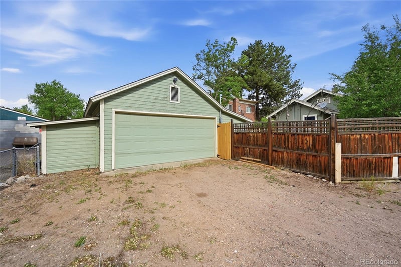 1114 15th St, Greeley, CO 80631