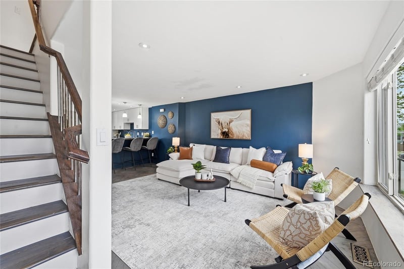 9850 Stanford Ave #B, Littleton, CO 80123