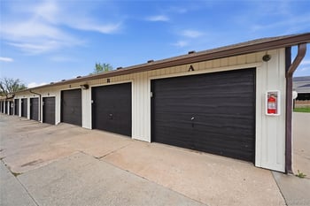 9850 Stanford Ave #B, Littleton, CO 80123