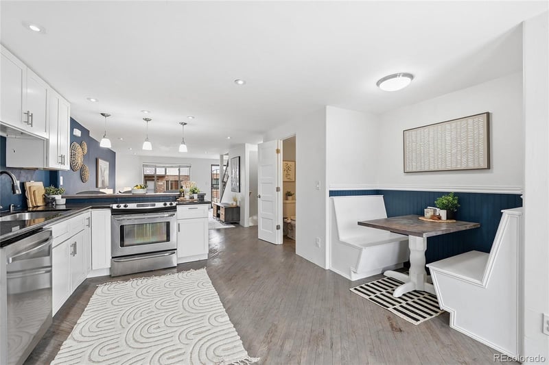 9850 Stanford Ave #B, Littleton, CO 80123