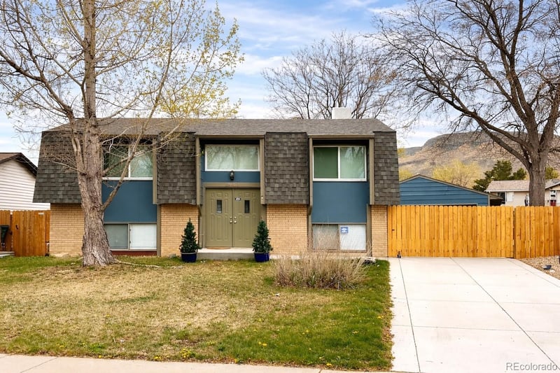 18962 60th Dr, Golden, CO 80403