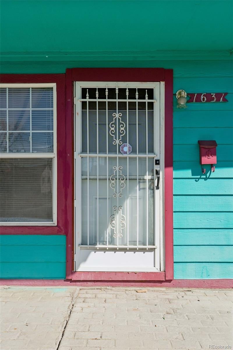 1631 Hoye Pl, Denver, CO 80223