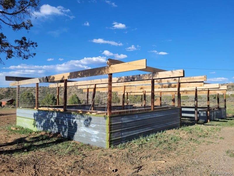 23855 Horsefly Rd, Montrose, CO 81403