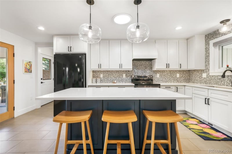 2115 Union Dr, Lakewood, CO 80215