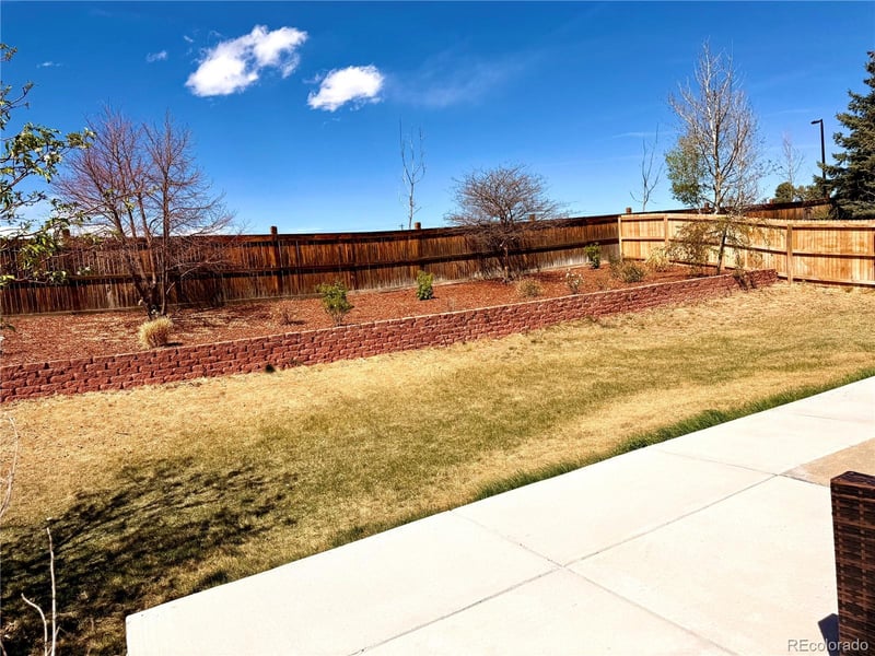 941 Sundown Dr, Castle Rock, CO 80104
