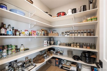 8827 Moonshimmer Trl, Littleton, CO 80125