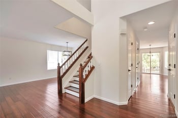 1248 Red Mountain Dr, Longmont, CO 80504