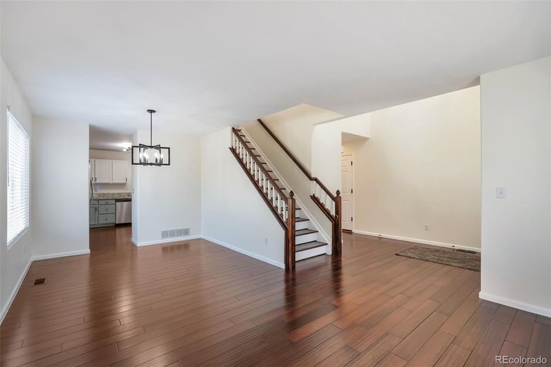 1248 Red Mountain Dr, Longmont, CO 80504