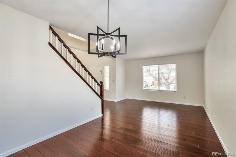 1248 Red Mountain Dr, Longmont, CO 80504