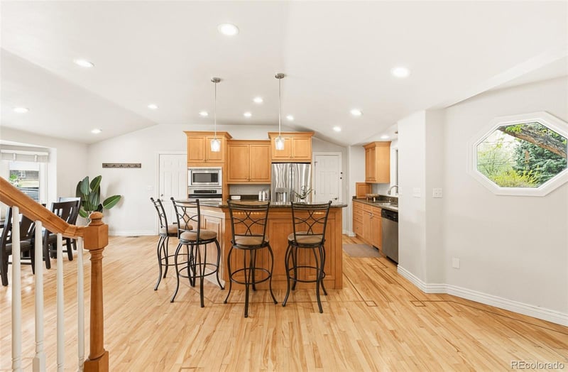 7351 Clermont Dr, Centennial, CO 80122