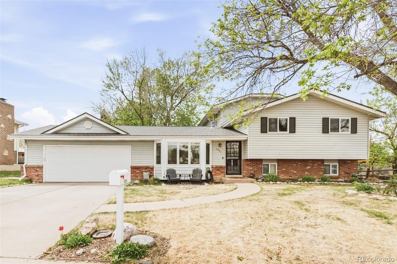 7351 Clermont Dr, Centennial, CO 80122