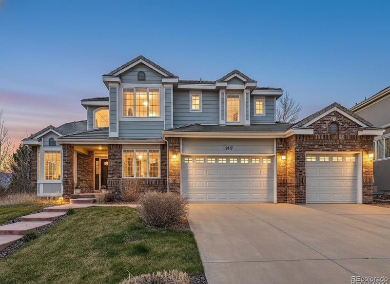 19617 Fair Dr, Aurora, CO 80016