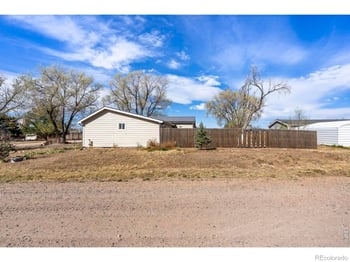 1083 2nd St, Nunn, CO 80648