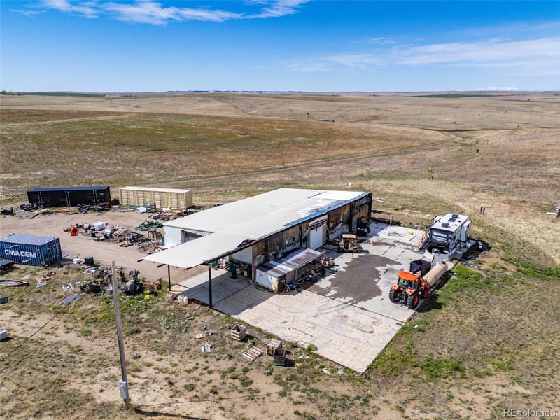 68900 Briarwood Pl, Byers, CO 80103