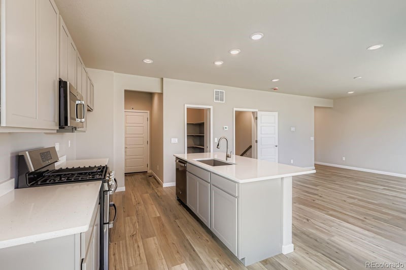 2143 Silverado Ln, Fort Lupton, CO 80621