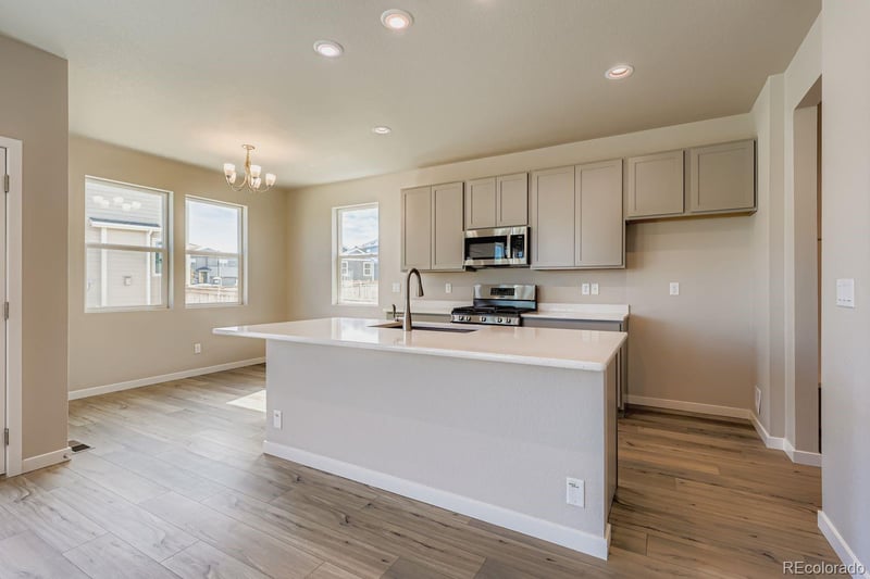 2143 Silverado Ln, Fort Lupton, CO 80621