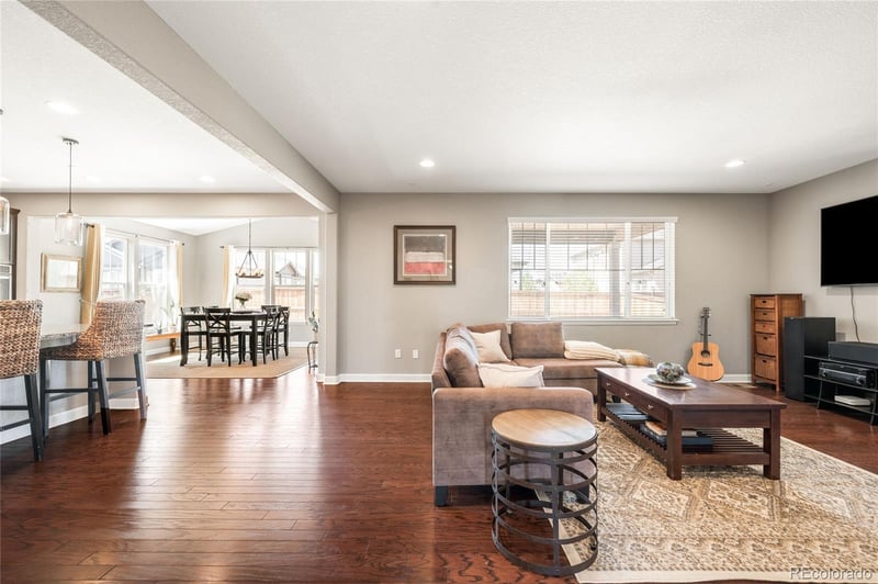 111 S Jackson Gap Way, Aurora, CO 80018