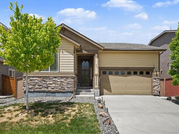 25549 Archer Ave, Aurora, CO 80018