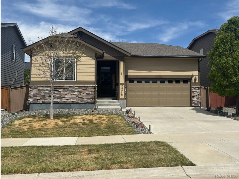 25549 Archer Ave, Aurora, CO 80018