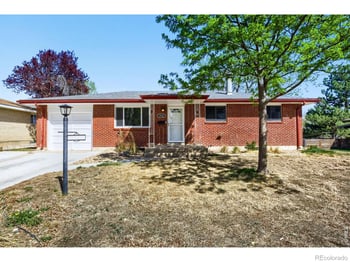 2522 17th Ave Ct, Greeley, CO 80631