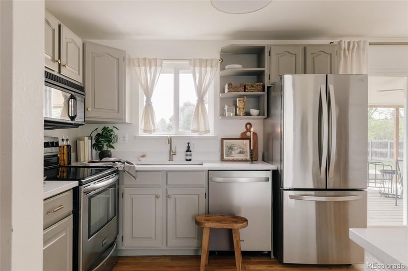 3222 Boston Ct, Denver, CO 80231