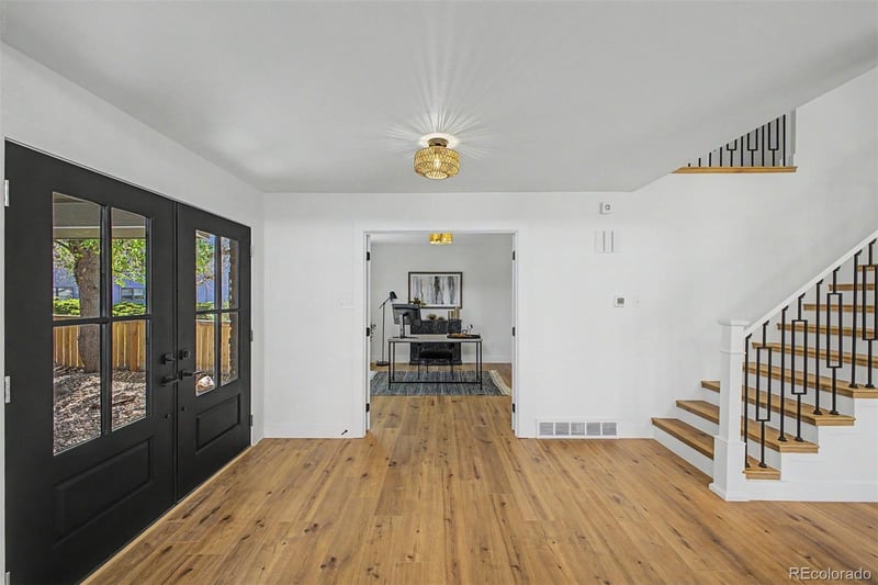 8423 Jamison Cir, Centennial, CO 80112