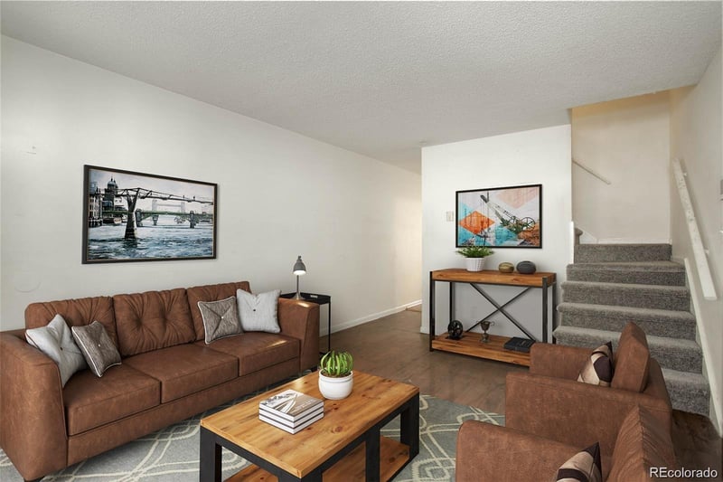 1638 Chester St, Aurora, CO 80010