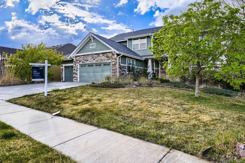 6381 Patsburg Ct, Aurora, CO 80016