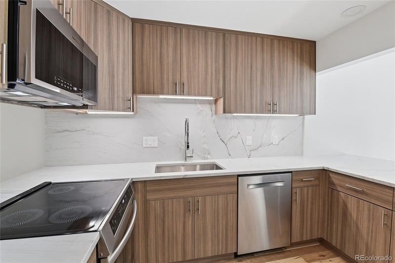 30553 Sun Creek Dr, Evergreen, CO 80439