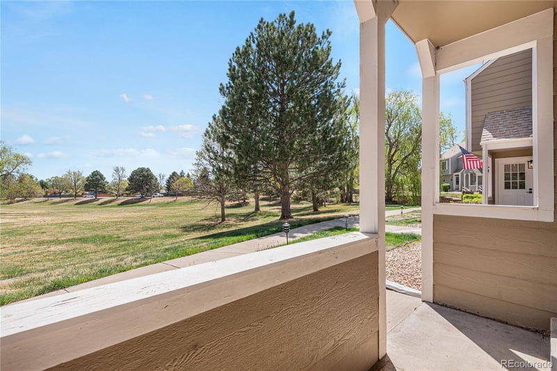 7230 Devinney Ct #F, Arvada, CO 80005