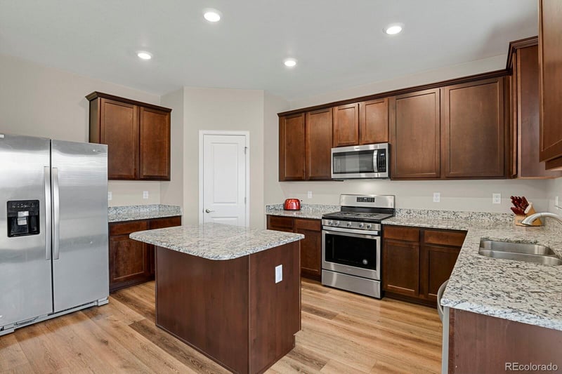 7245 Shavano Ave, Frederick, CO 80504