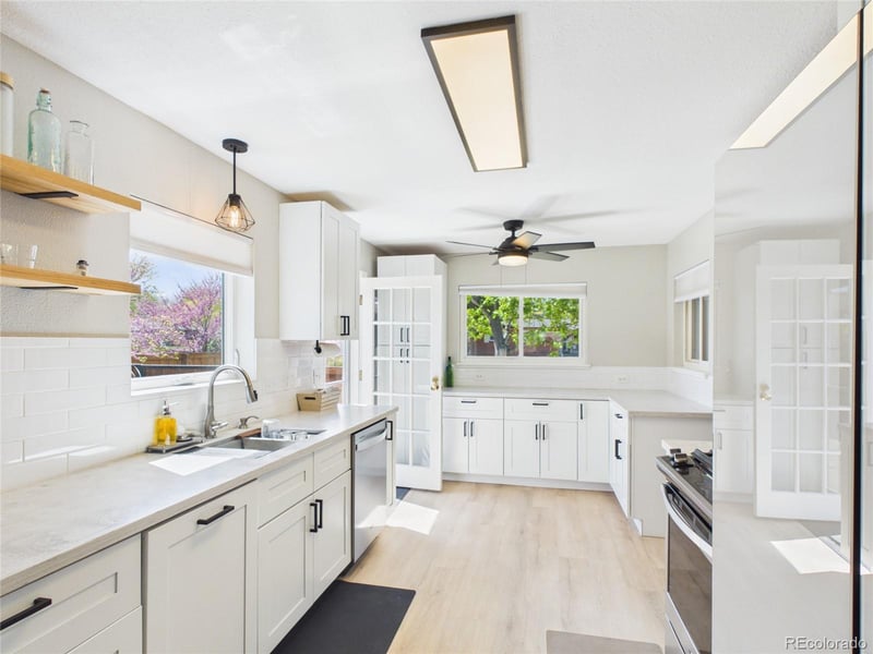 480 Newland St, Lakewood, CO 80226