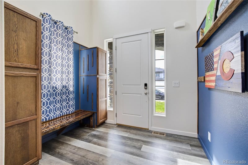 9074 Peaceful Valley Rd, Colorado Springs, CO 80925