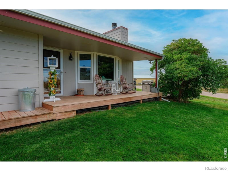 50950 32nd Ave, Bennett, CO 80102