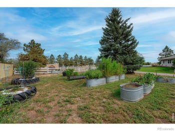 50950 E 32nd Ave, Bennett, CO 80102