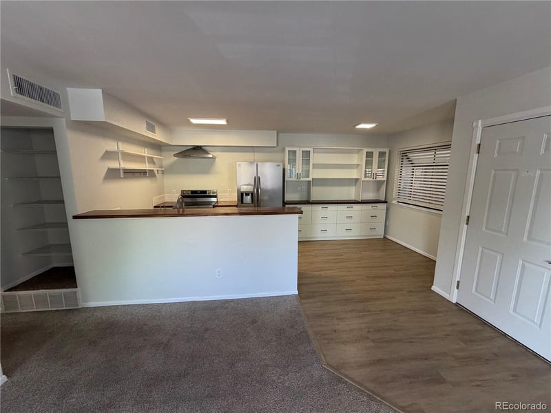 8741 Dawson St #204, Denver, CO 80229