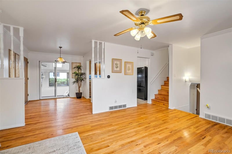 1610 Dixon Dr, Colorado Springs, CO 80909