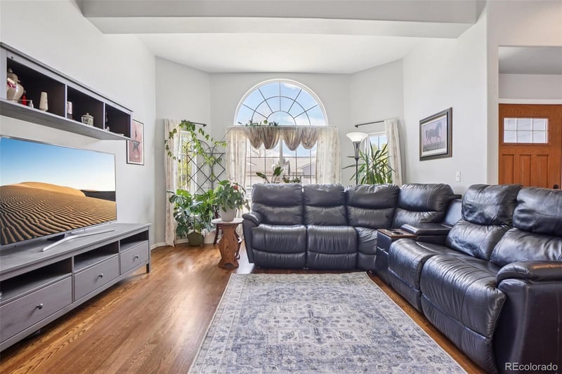 5290 E Kensington Ave, Castle Rock, CO 80104