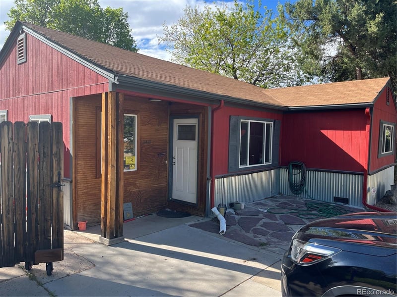 3413 S Eudora St, Denver, CO 80222