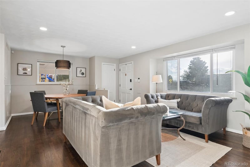 3148 Maplewood Ave, Centennial, CO 80121