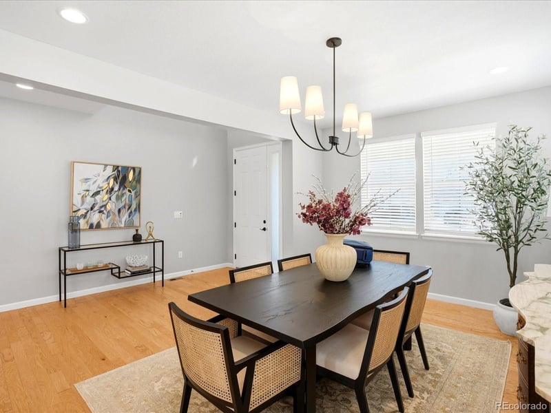 7064 Vandriver Ct, Aurora, CO 80016