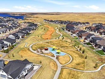 7064 Vandriver Ct, Aurora, CO 80016