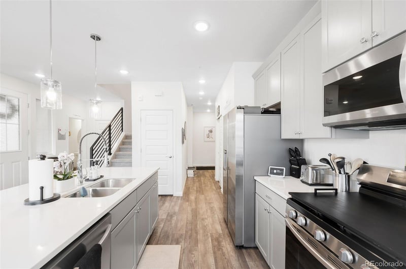 23728 Ida Dr #B, Aurora, CO 80016