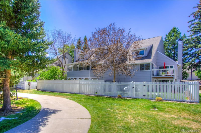 10385 Red Mountain, Littleton, CO 80127