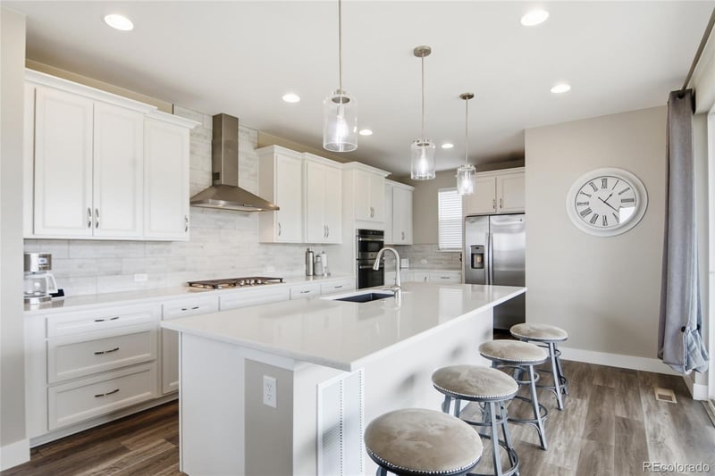 6751 Golden Sill Ct, Castle Pines, CO 80108