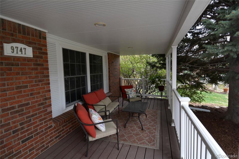 9747 Nova Ave, Littleton, CO 80127