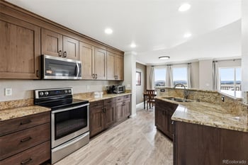 908 Crenshaw St, Castle Rock, CO 80104